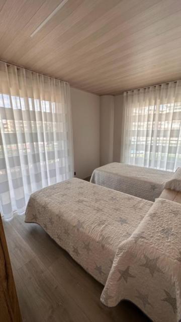 Fantastic Larimar New Apartment Salou Buitenkant foto